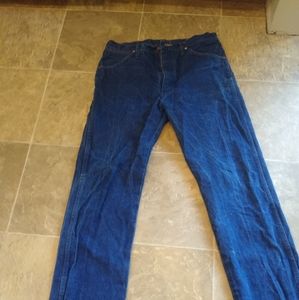 Wrangler cowboy cut jeans 33x34